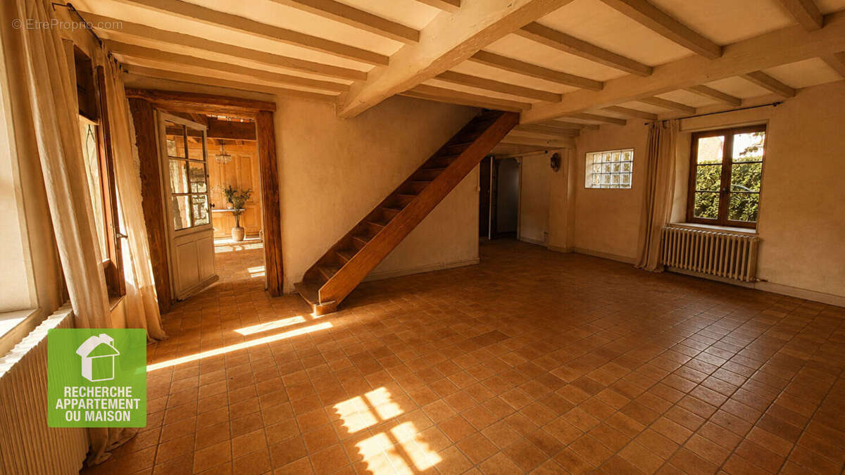 Maison à LES AVENIERES