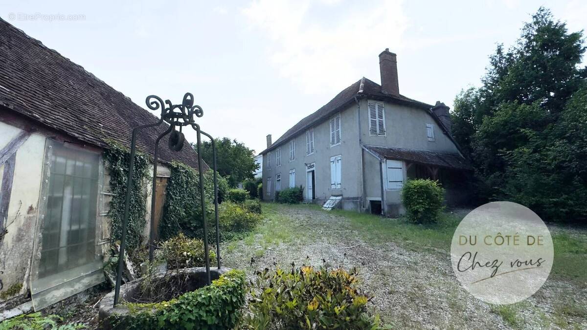 Ensemble immobilier à rénover à Isle Aumont, proche de Troye - photo 2