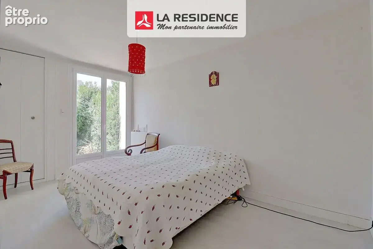 Maison 6 pièces 109 m² à vendre à Saint-Gervais-La-Foret (41350) - photo 6