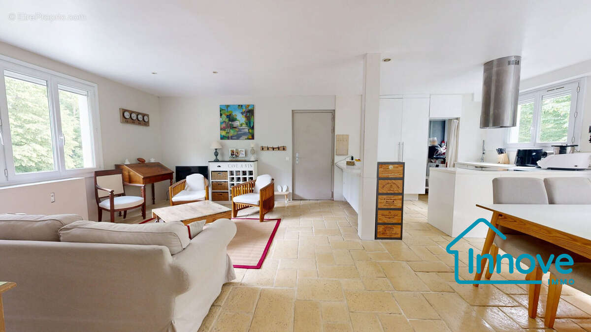 Appartement 80 m² à La Celle-Saint-Cloud  - photo 5