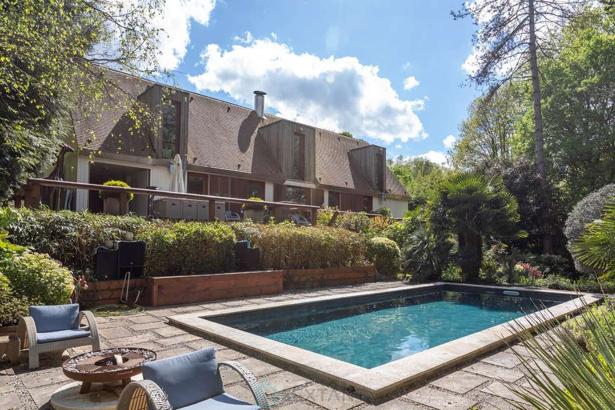 Maison à LA CELLE-SUR-MORIN