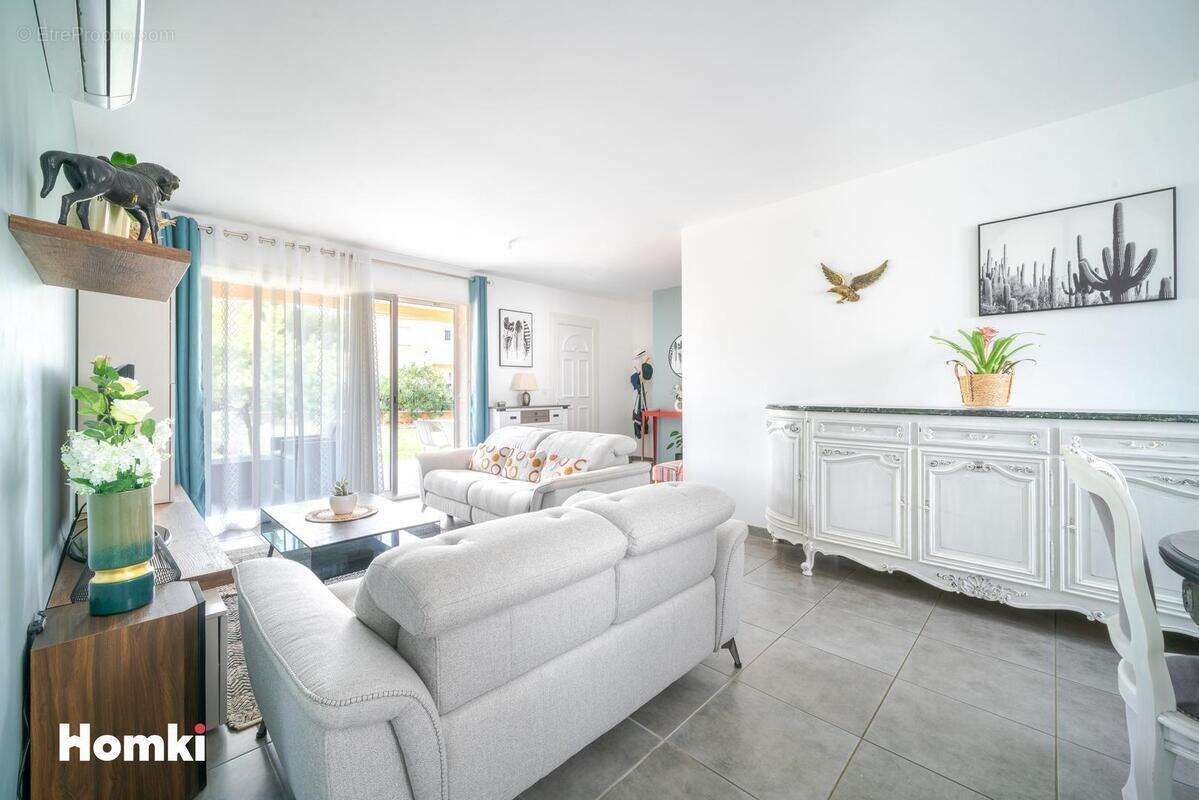 Maison à SAINT-VICTOR-LA-COSTE