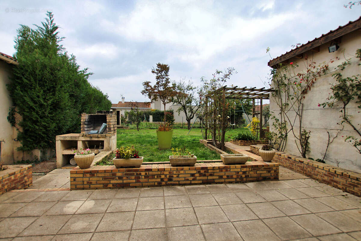 Maison à SAINT-PRIEST