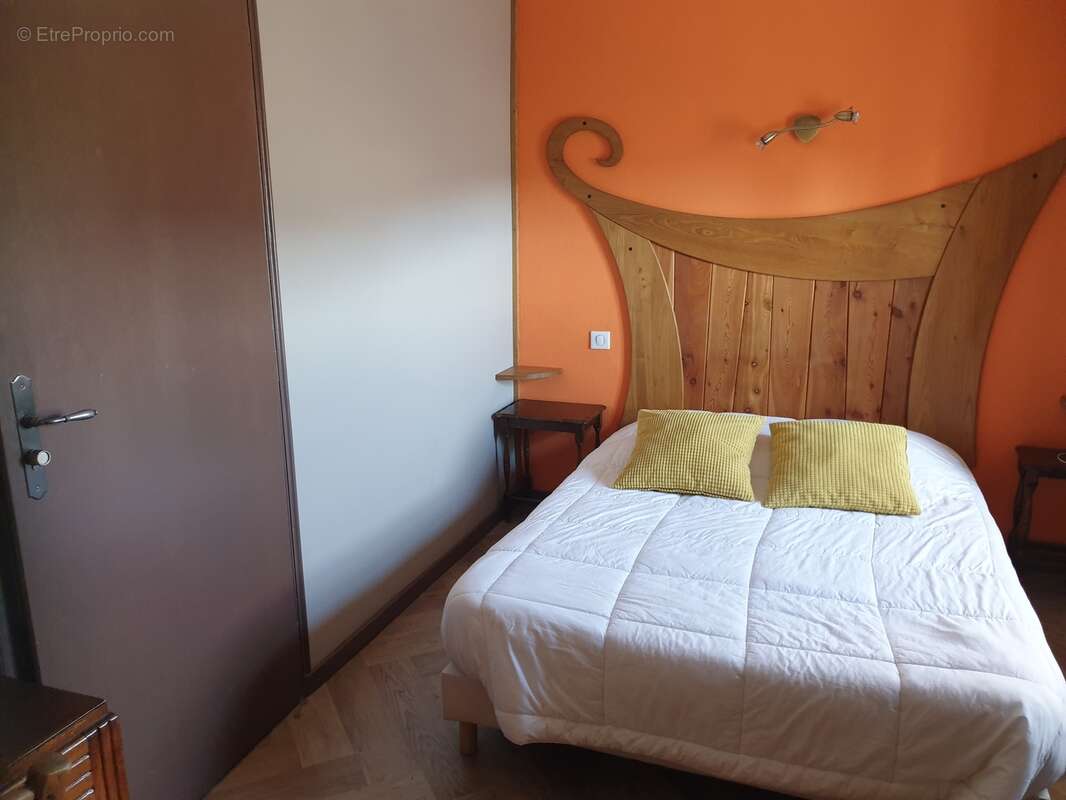 Maison à SAINTE-EULALIE