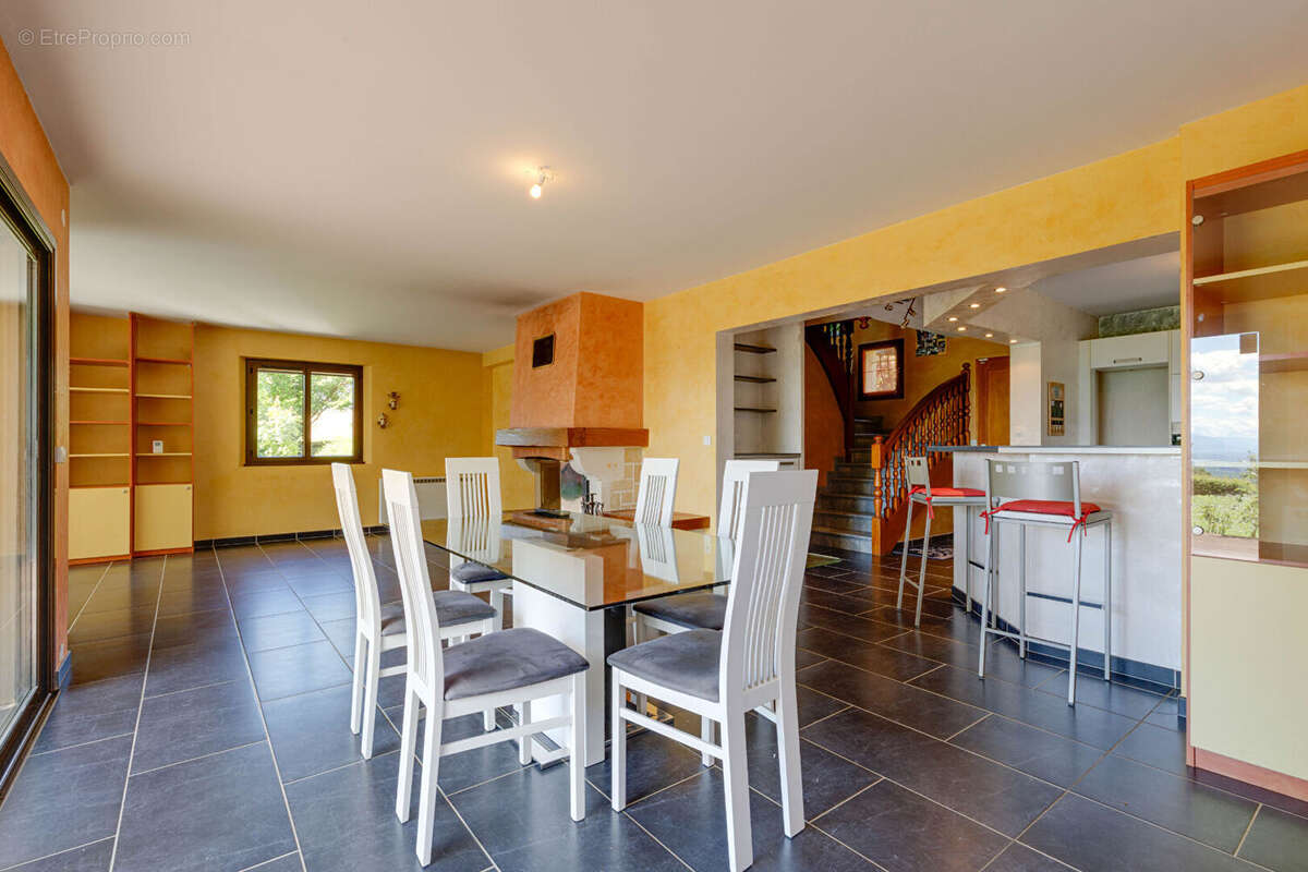 Maison à BALLAISON