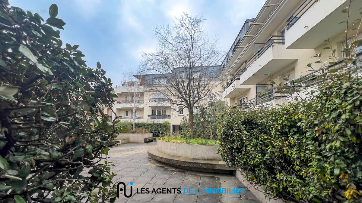 Appartement Nanterre 4 pièce(s) 81,88 m2 - photo 18