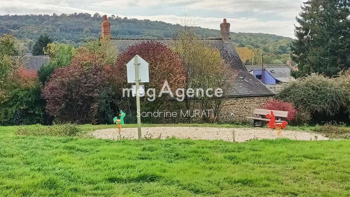 Terrain à LALACELLE