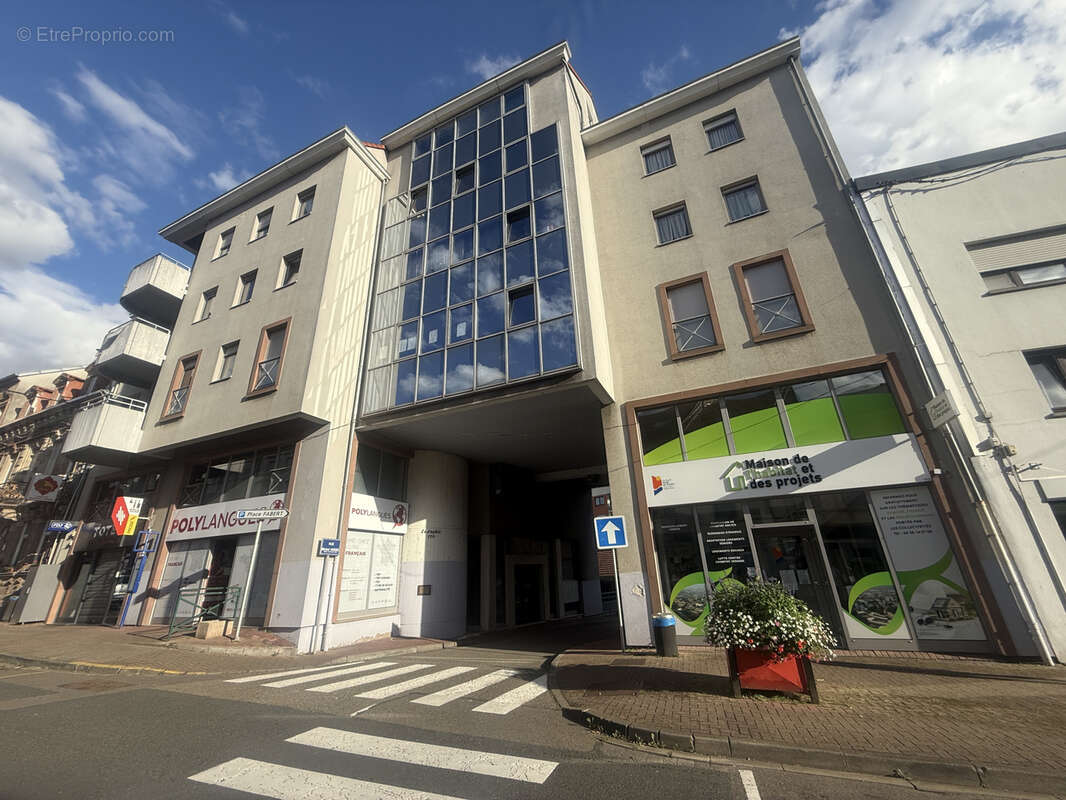 Bureaux / locaux professionnels de 187 m2 avec parkings privatifs   centre-ville de forbach - photo 17