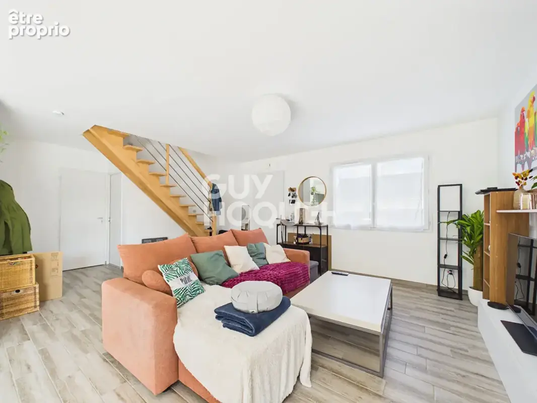 Maison récente 5 pièces à vendre à Saint-Aubin-lès-Elbeuf - Confort et calme assurés ! - photo 5