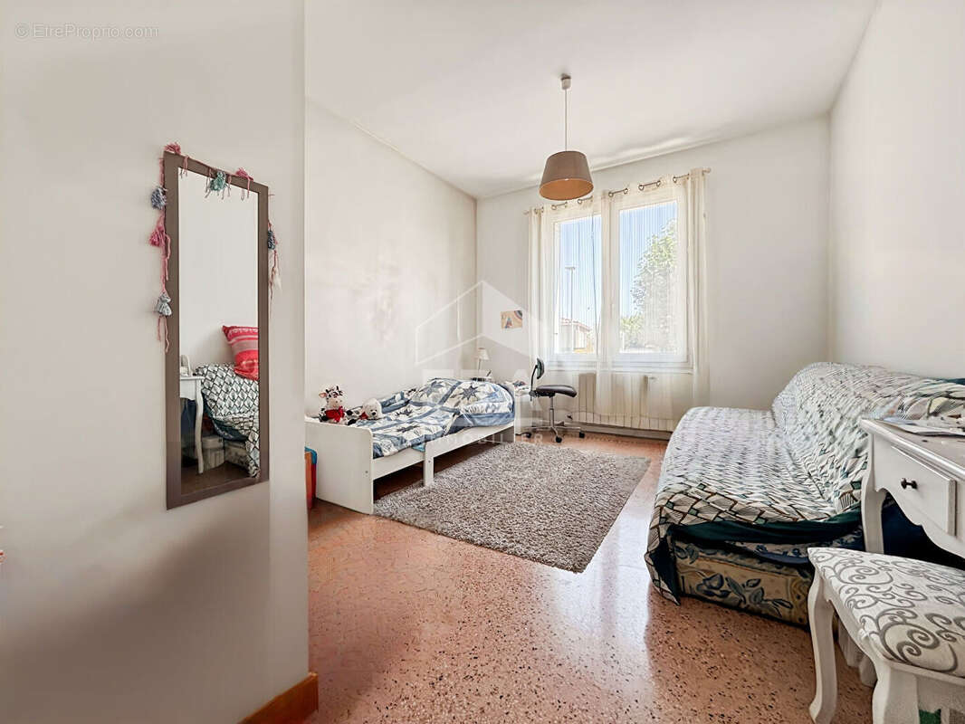 Appartement 115m² à marseille 4e arrondissement - photo 4