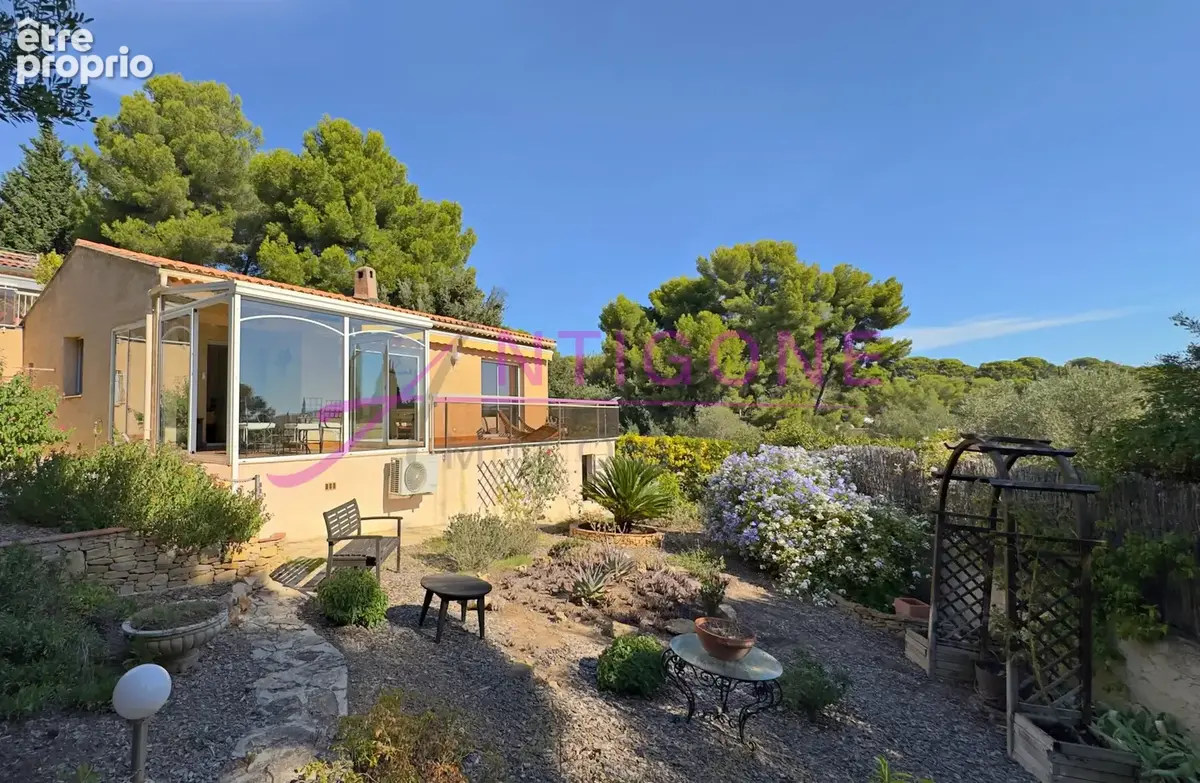 Photo Maison à Sanary-Sur-Mer au prix de 650 000€