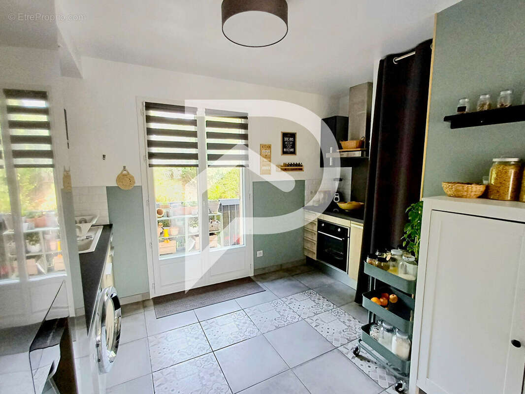 Appartement à MEYRARGUES