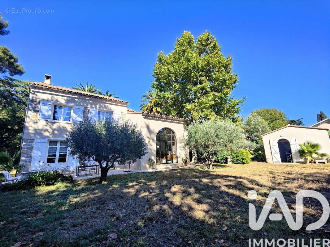 Photo 3 - Maison à TOULON