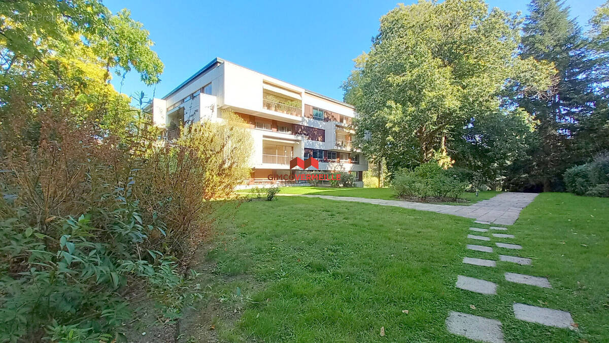 Appartement à LOUVECIENNES