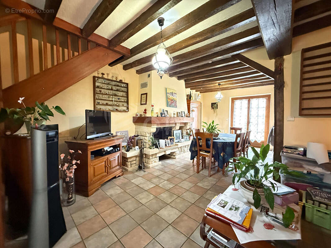 Maison à POUILLY-SUR-LOIRE