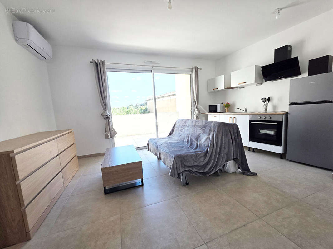 Studio 23 m² Centre-ville d'Istres Terrasse sans vis-à-vis + parking sécurisé - photo 16