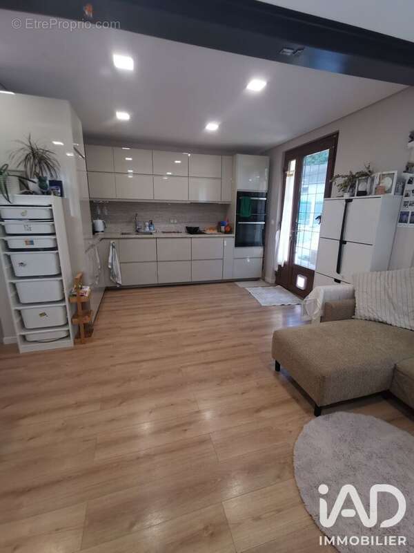 Maison 53 m² à Soignolles-En-Brie  - photo 4