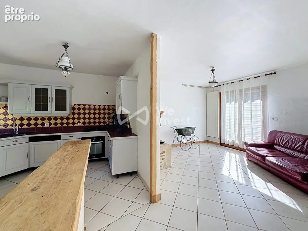 Maison 4 pièces 95 m² à vendre à Charbonnieres-Les-Varennes (63410) - photo 3