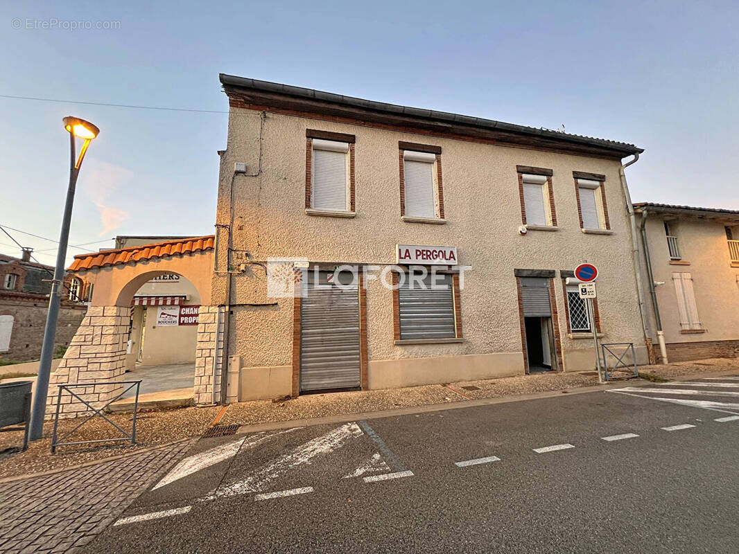 Appartement à CORBARIEU