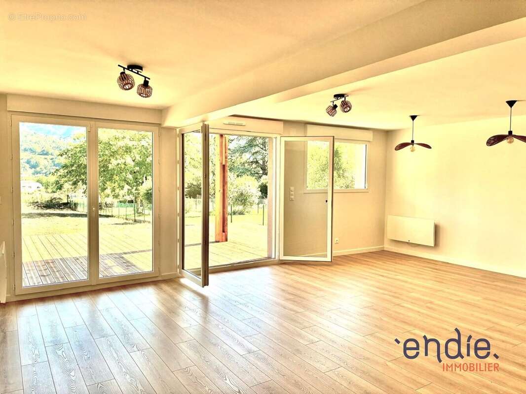 Appartement à LARUNS