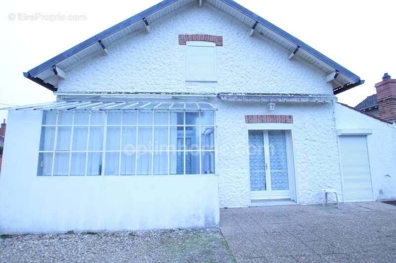 Maison à LAMOTTE-BEUVRON