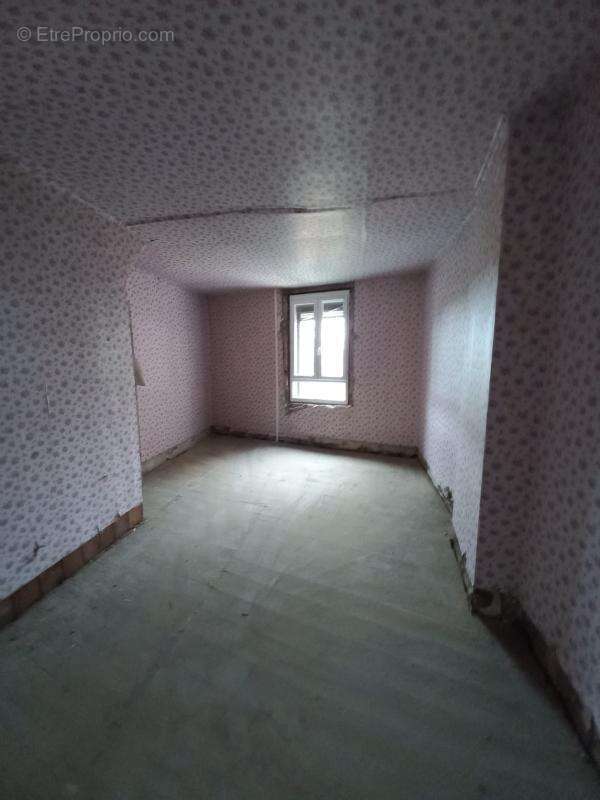LEFOREST 111 rue Lazare Carnot - photo 6