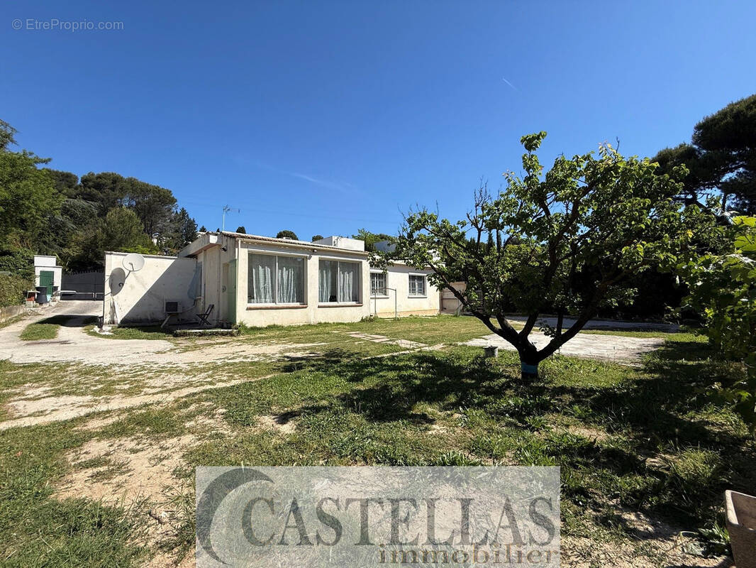Maison à CARNOUX-EN-PROVENCE