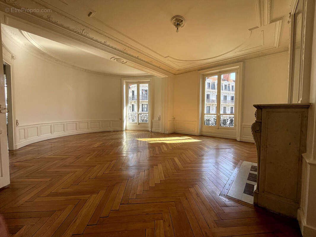 Appartement à LYON-2E