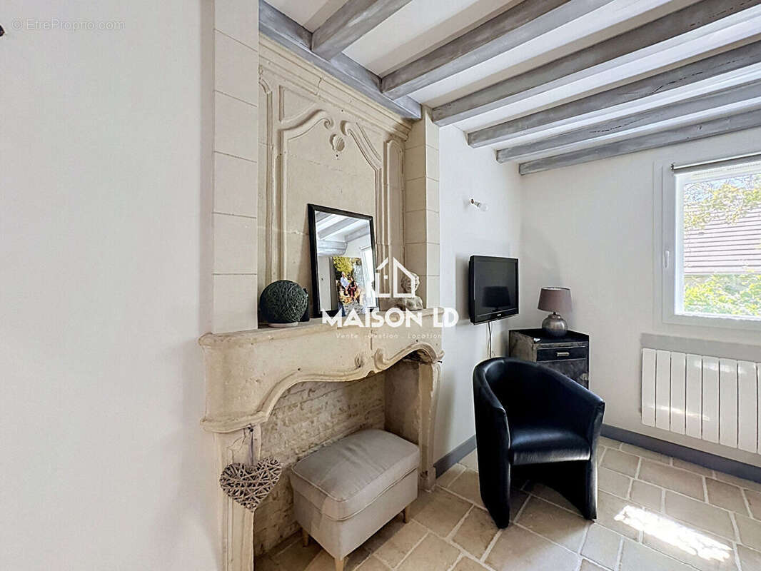 Maison Villons Les Buissons 4 pièce(s) 113 m2 - photo 9