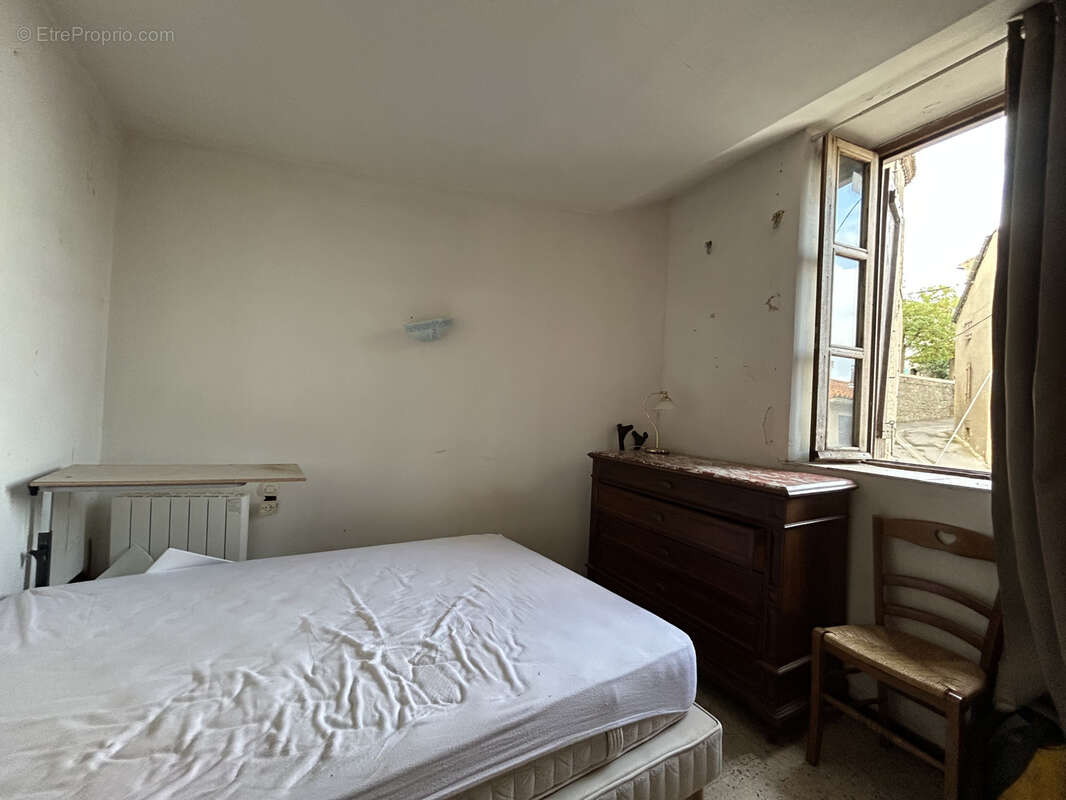 Maison à MONTBRUN-DES-CORBIERES