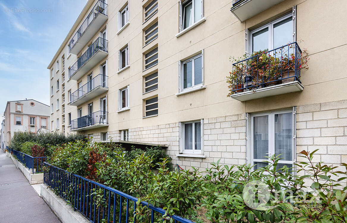Appartement à BOIS-COLOMBES