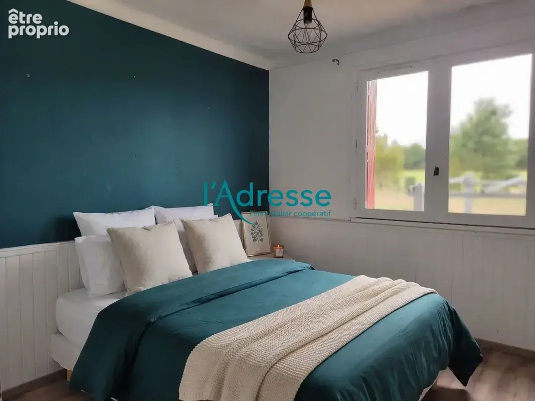 Le Petit-Auverné: Grande maison familiale, terrain constructible et dépendances. - photo 7