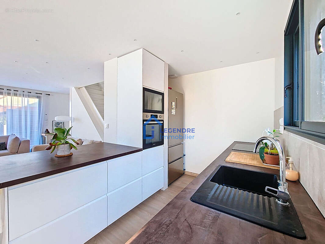 Maison à MONTIGNY-LES-CORMEILLES