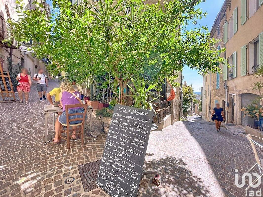 Photo 1 - Commerce à FAYENCE