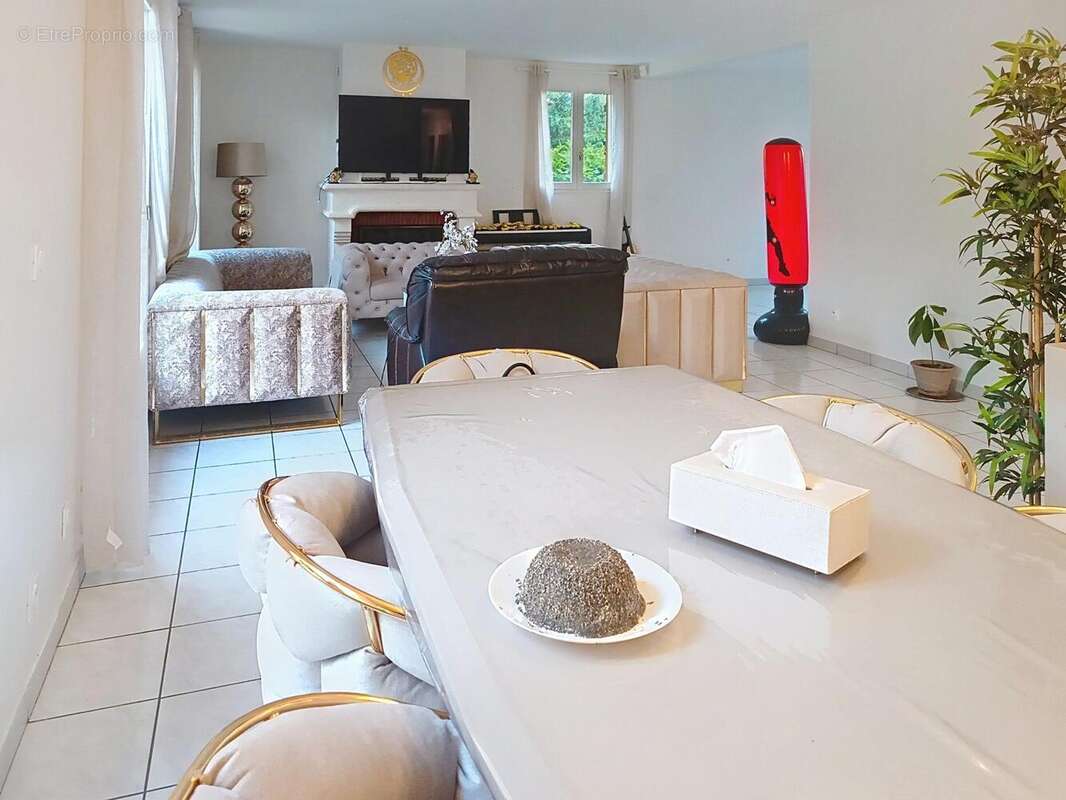 Photo 2 - Maison à COURDIMANCHE