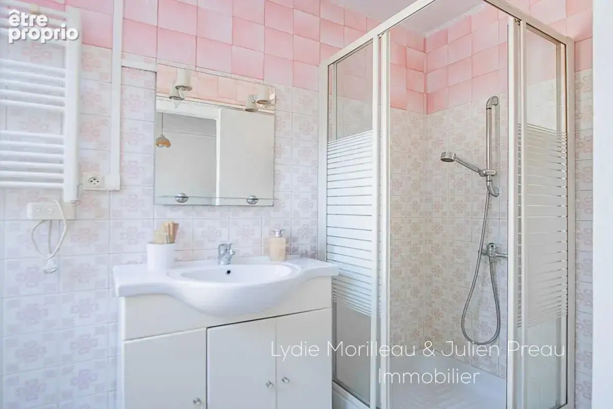 Maison de ville (4 pièces) à Rezé - photo 6