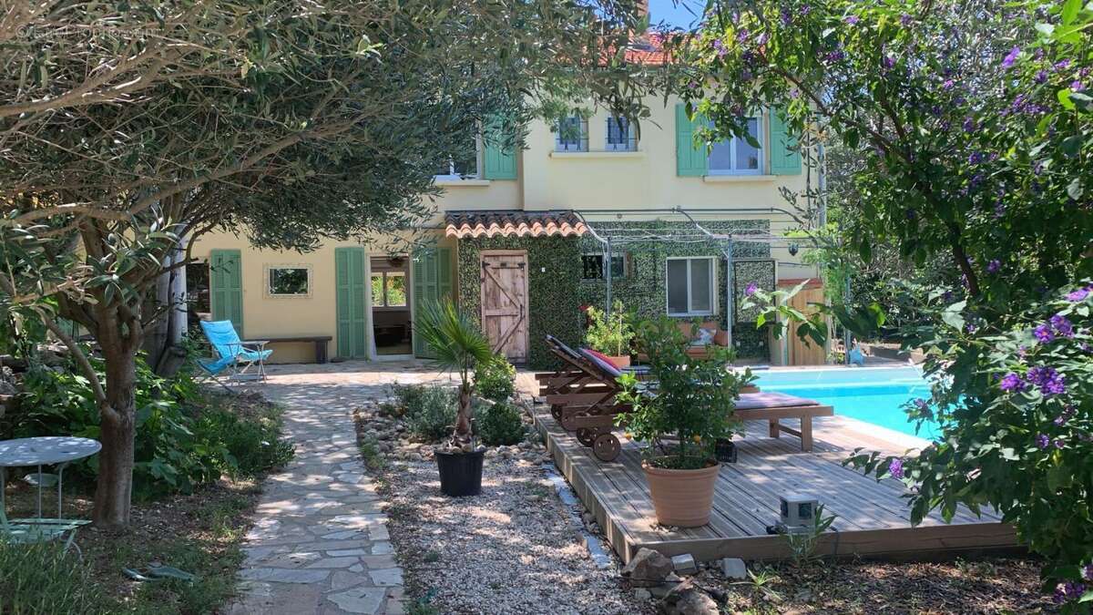 Maison à LA SEYNE-SUR-MER