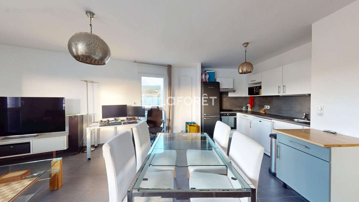 Appartement à CASTELNAU-LE-LEZ