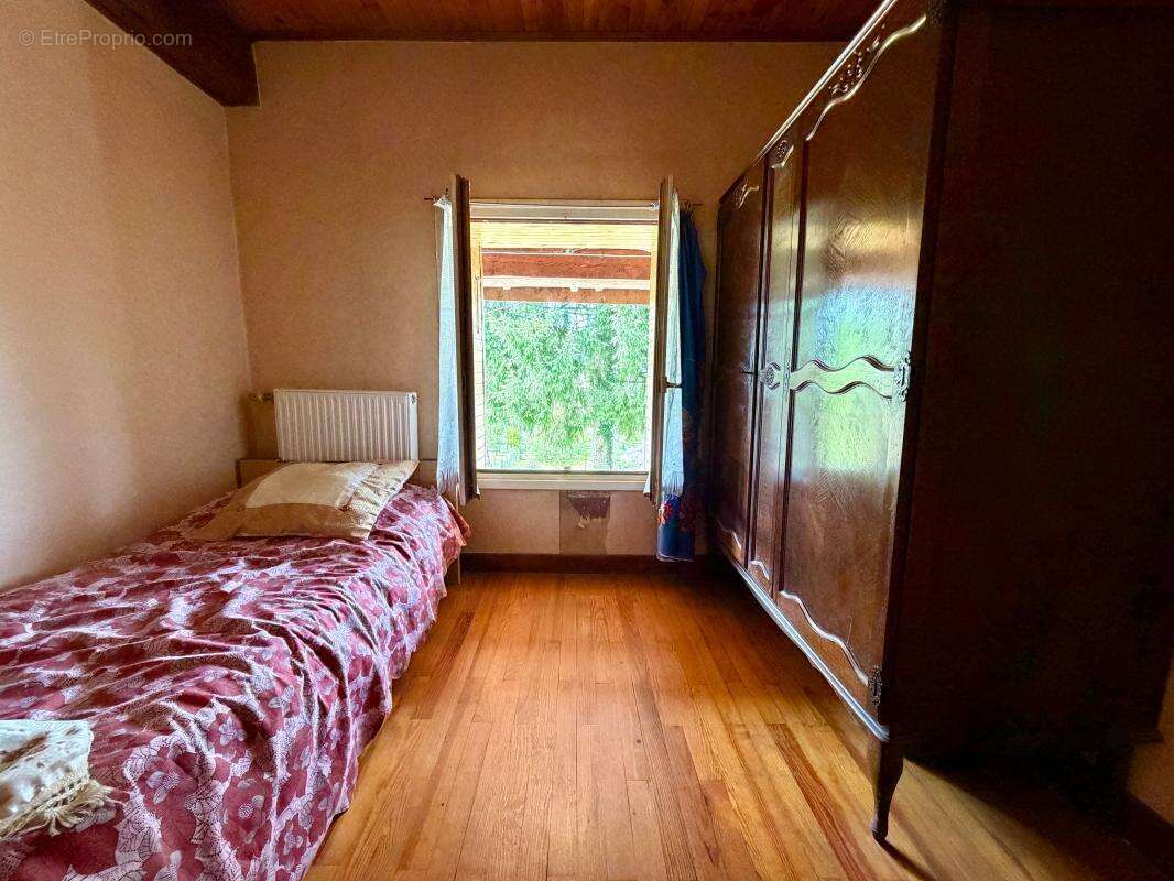 Maison avec grange réhabilitable – Fort potentiel – Voissant - photo 6
