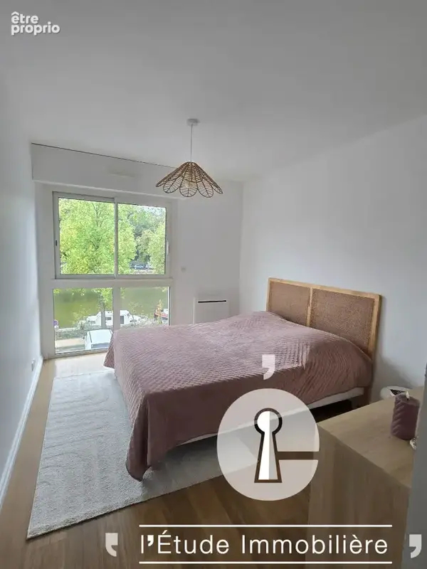 LAVAL - bel appartement - vue sur la Mayenne - photo 5