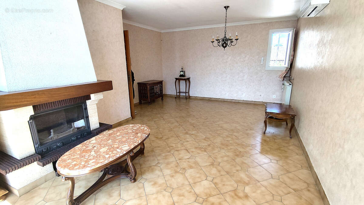 Maison à MARGUERITTES