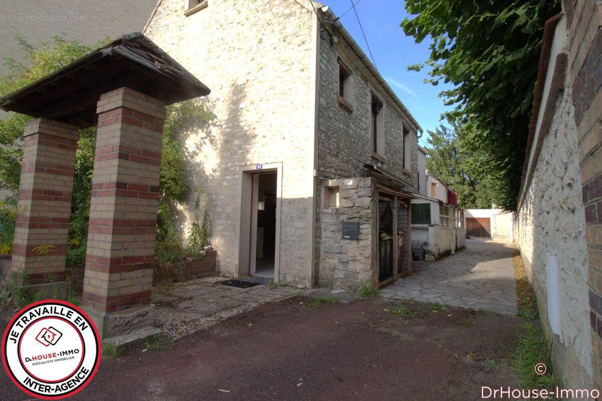 Maison 90 m² à Beynes  - photo 11
