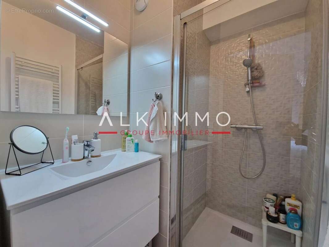 Appartement à CHENS-SUR-LEMAN