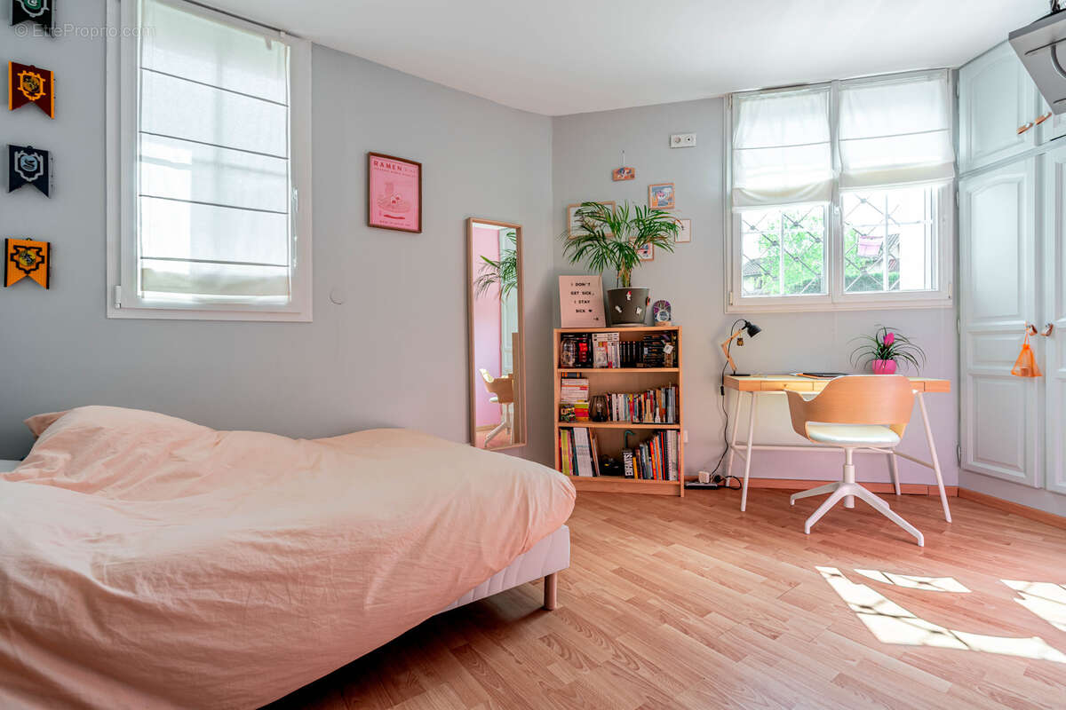 Appartement à FONTAINES-SUR-SAONE