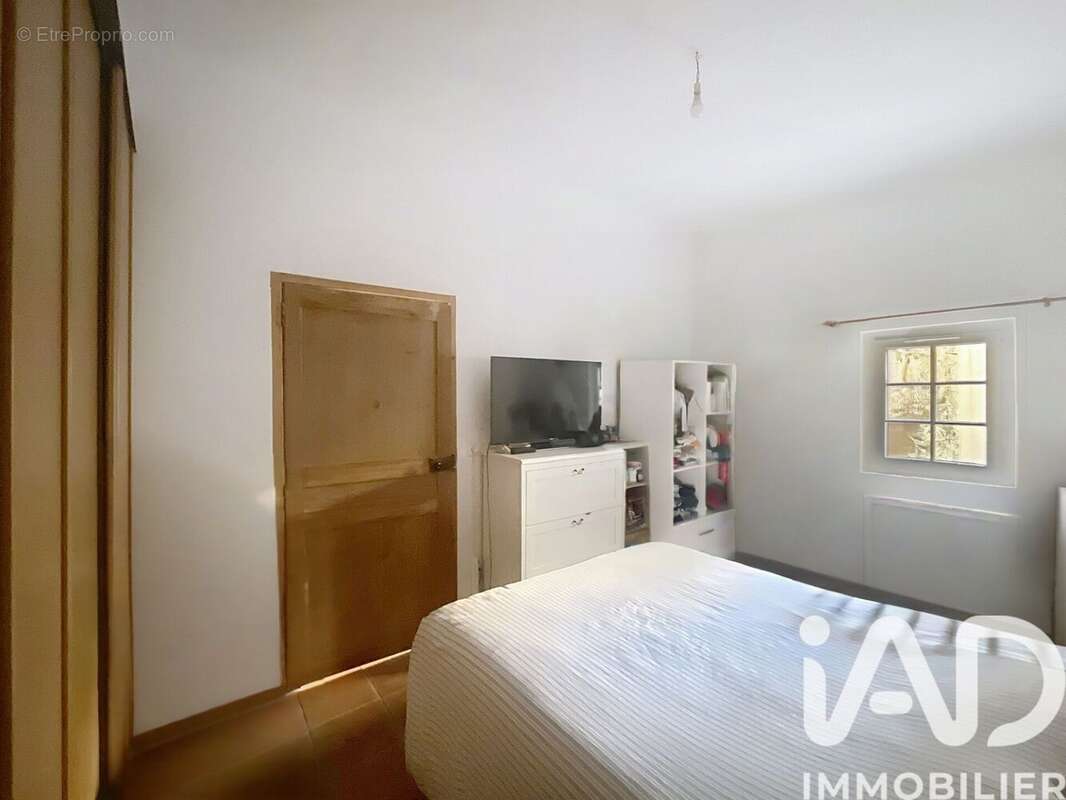 Maison 48 m² à Lambesc  - photo 4