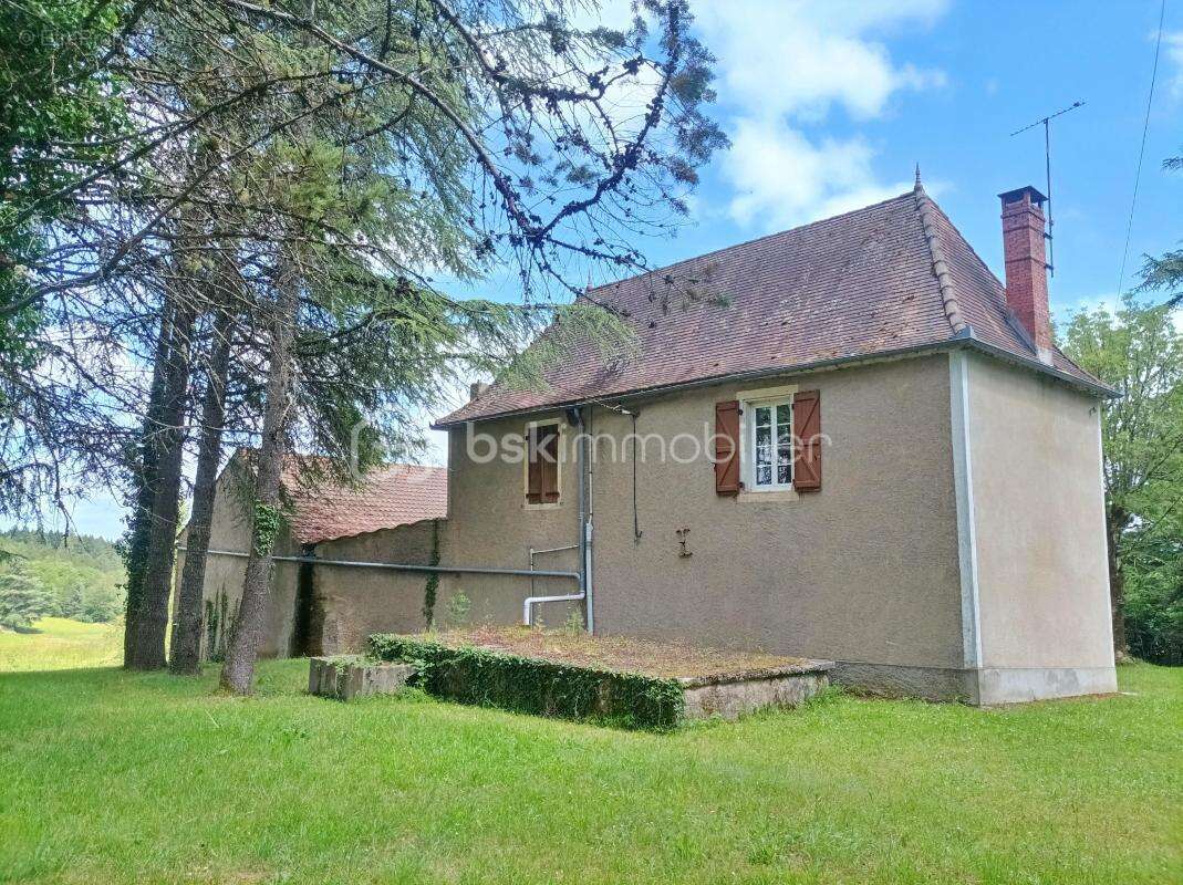 Authentique propriété en pierre avec dépendances sur près de 5 hectares de terrain - photo 24