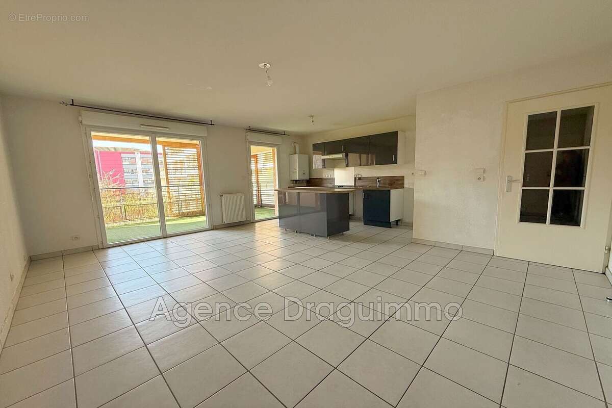 Appartement à DRAGUIGNAN