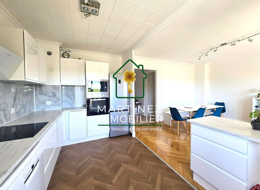 Appartement à BRON