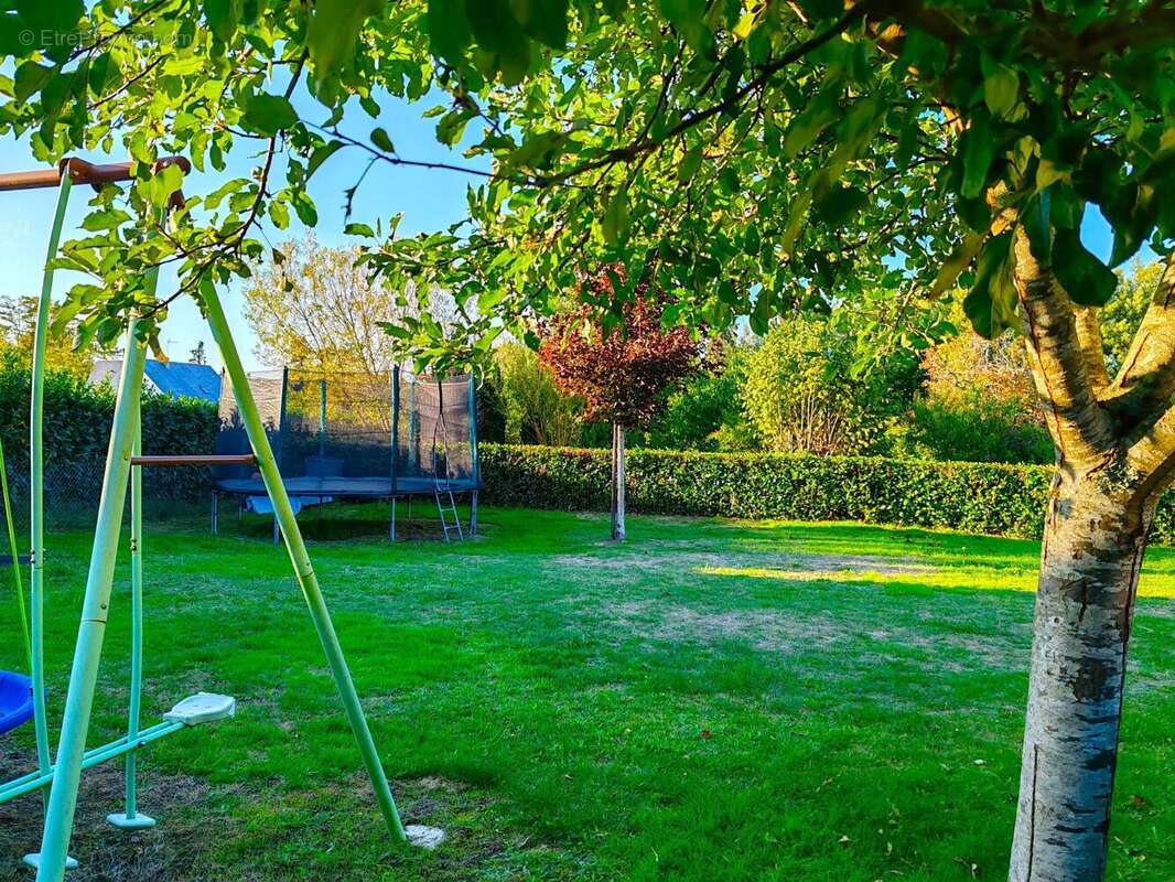 Photo 2 - Maison à BAUGE