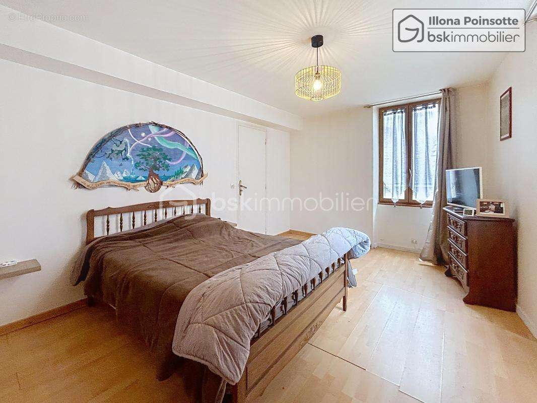 Maison 4 chambres de 106 m² à Tonnerre (Vaulichères) - photo 10